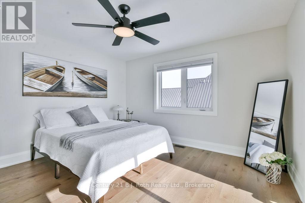 Photo 12 of 27 53 Dock Lane, Tay ON