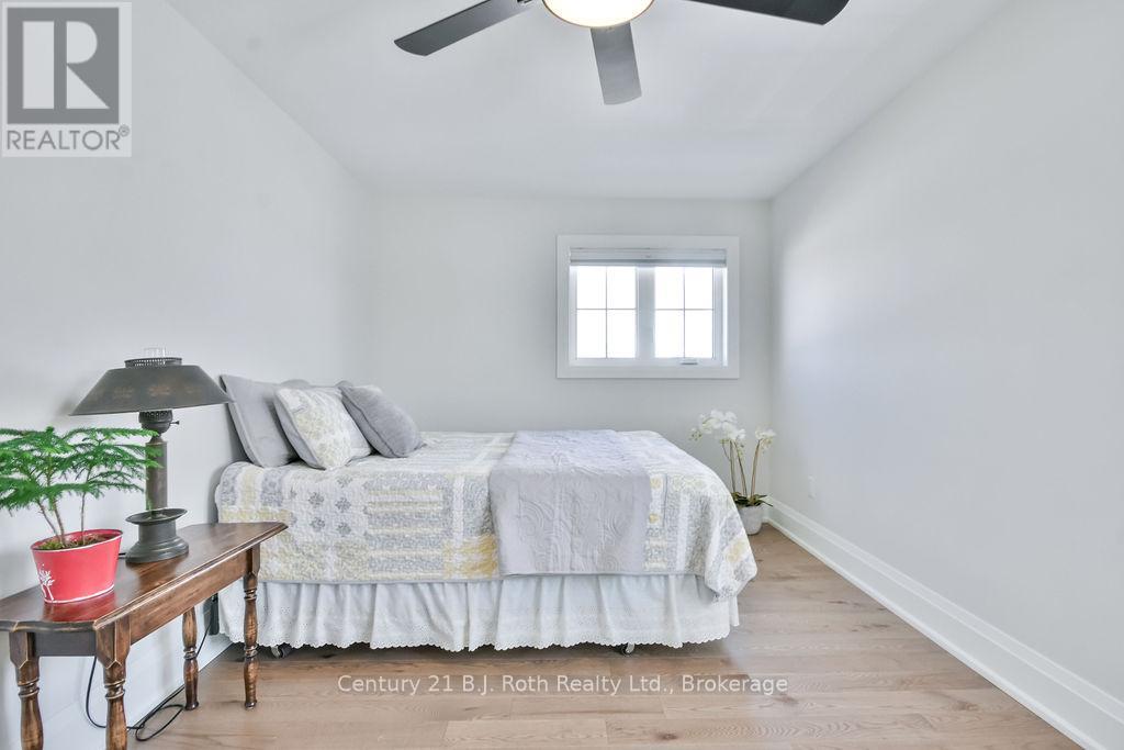 Photo 13 of 27 53 Dock Lane, Tay ON