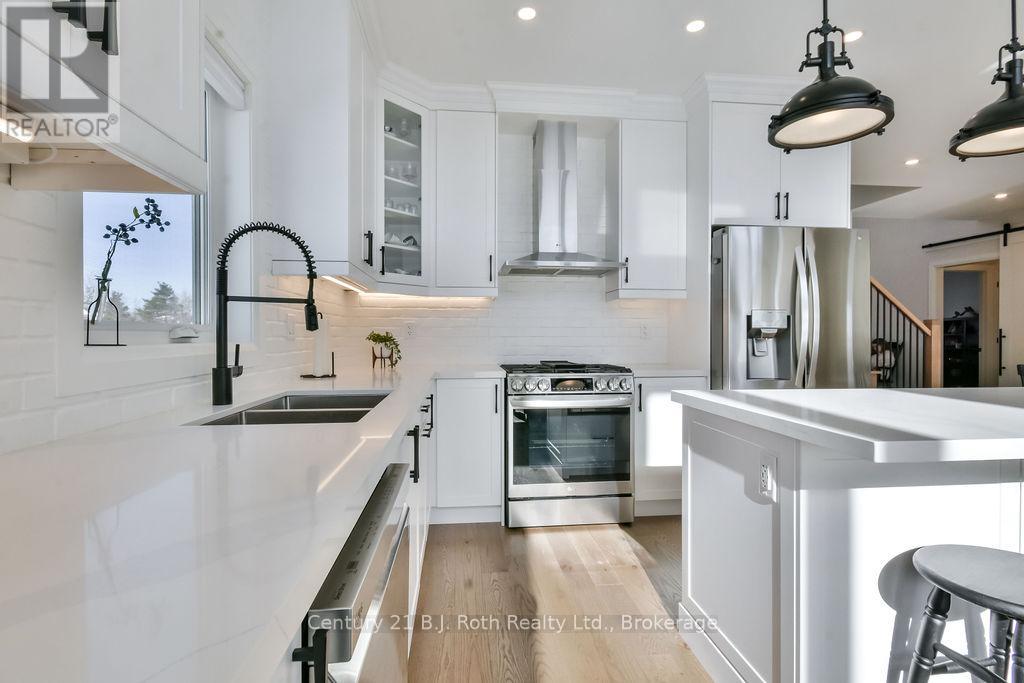 Photo 16 of 27 53 Dock Lane, Tay ON