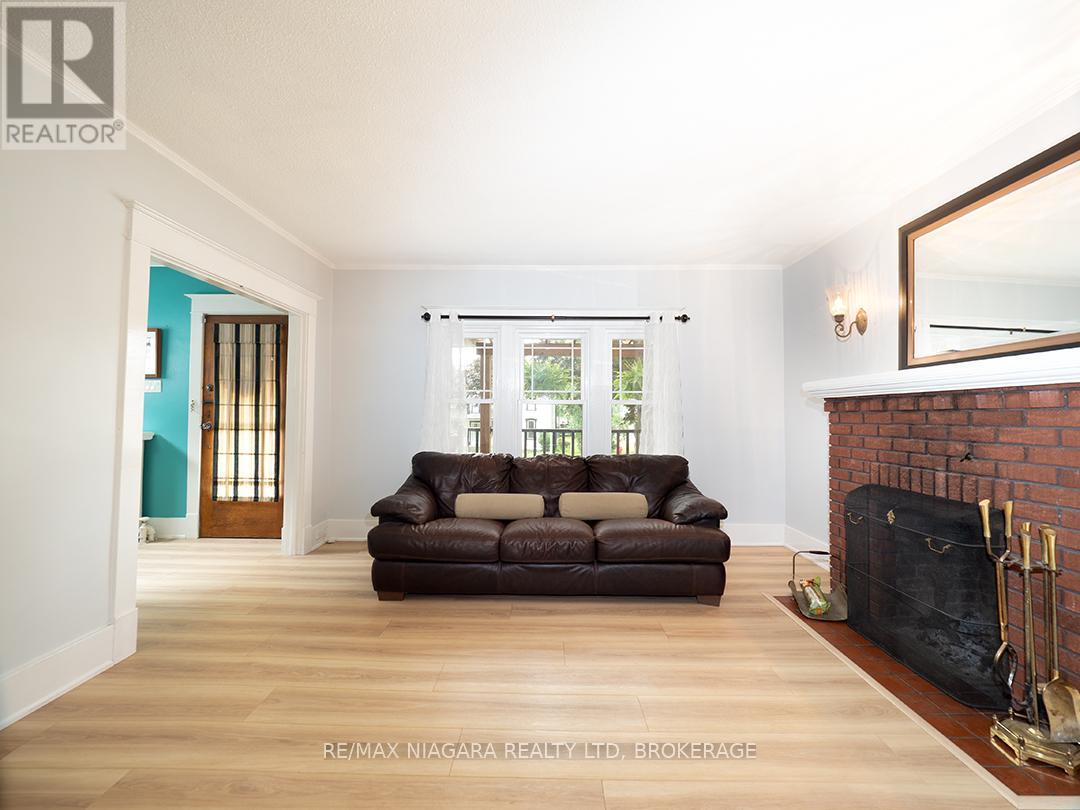Photo 32 of 265 Clarence Street, Port Colborne ON