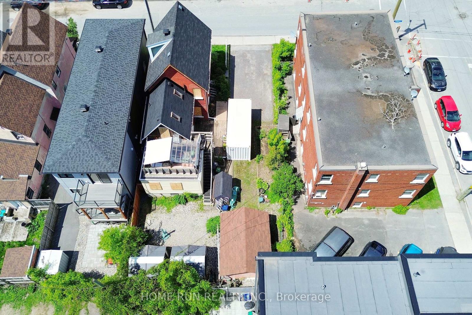 Photo 11 of 402 Arlington Avenue, Ottawa ON