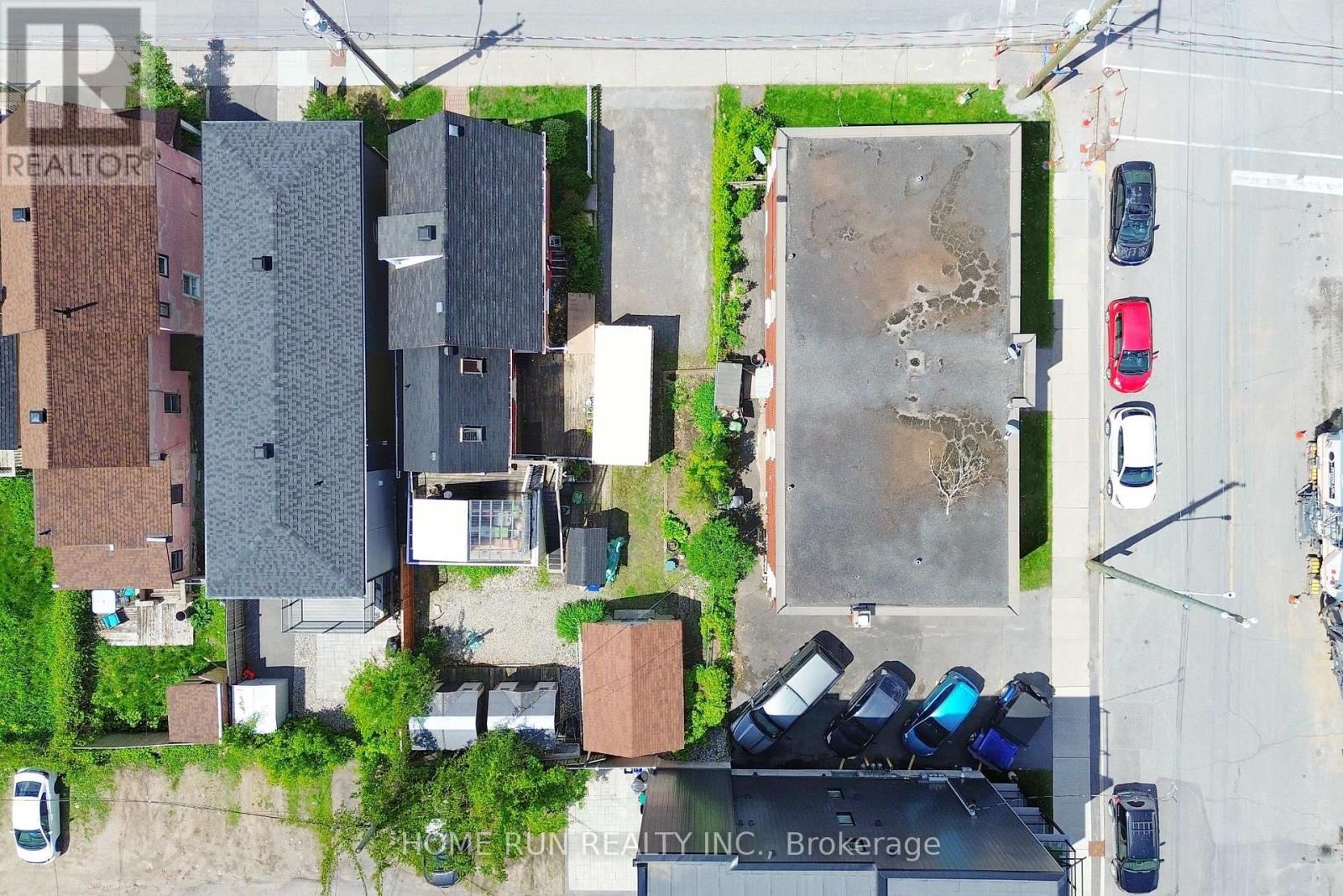 Photo 12 of 402 Arlington Avenue, Ottawa ON