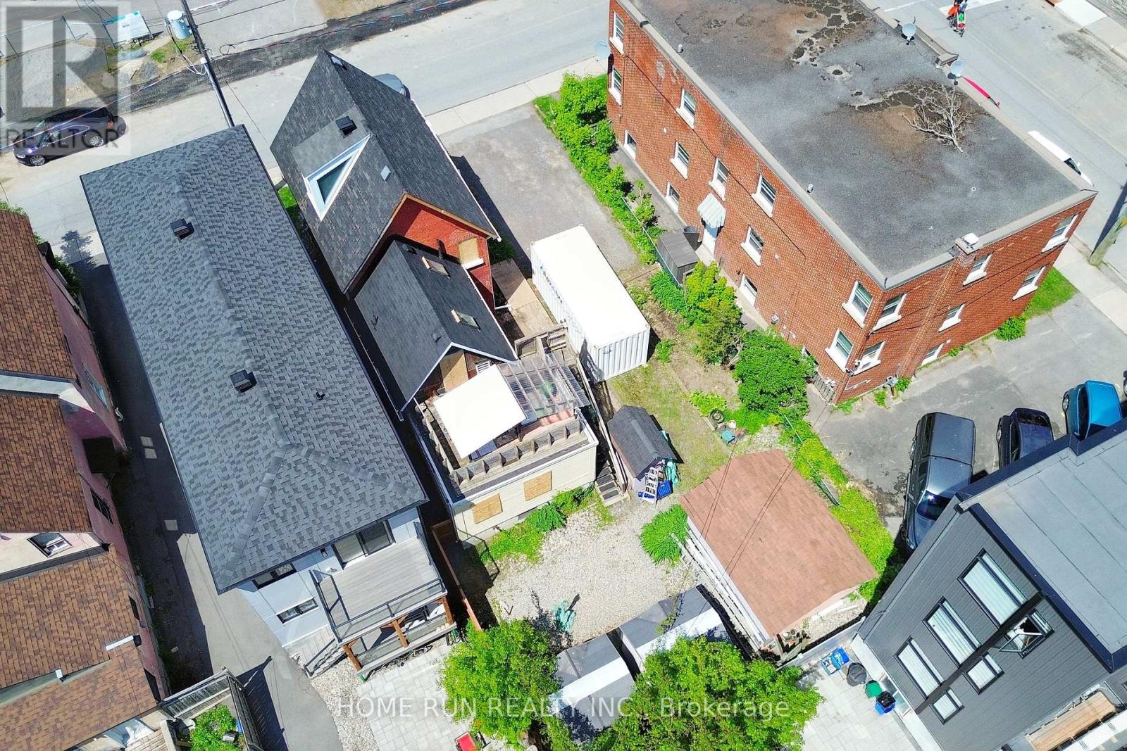 Photo 13 of 402 Arlington Avenue, Ottawa ON