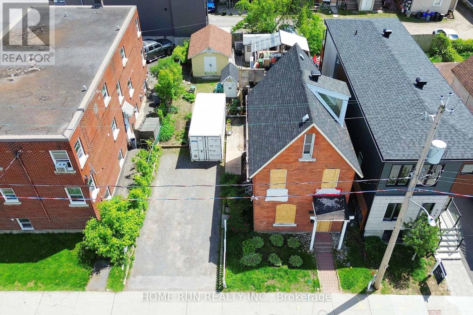 Photo 9 of 402 Arlington Avenue, Ottawa ON