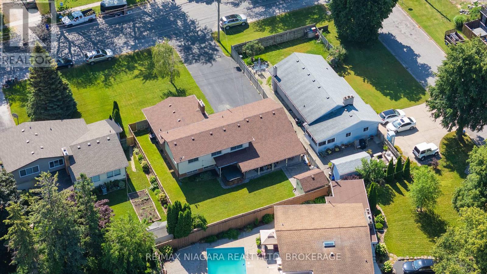 Photo 16 of 679 Niagara Street, St Catharines ON