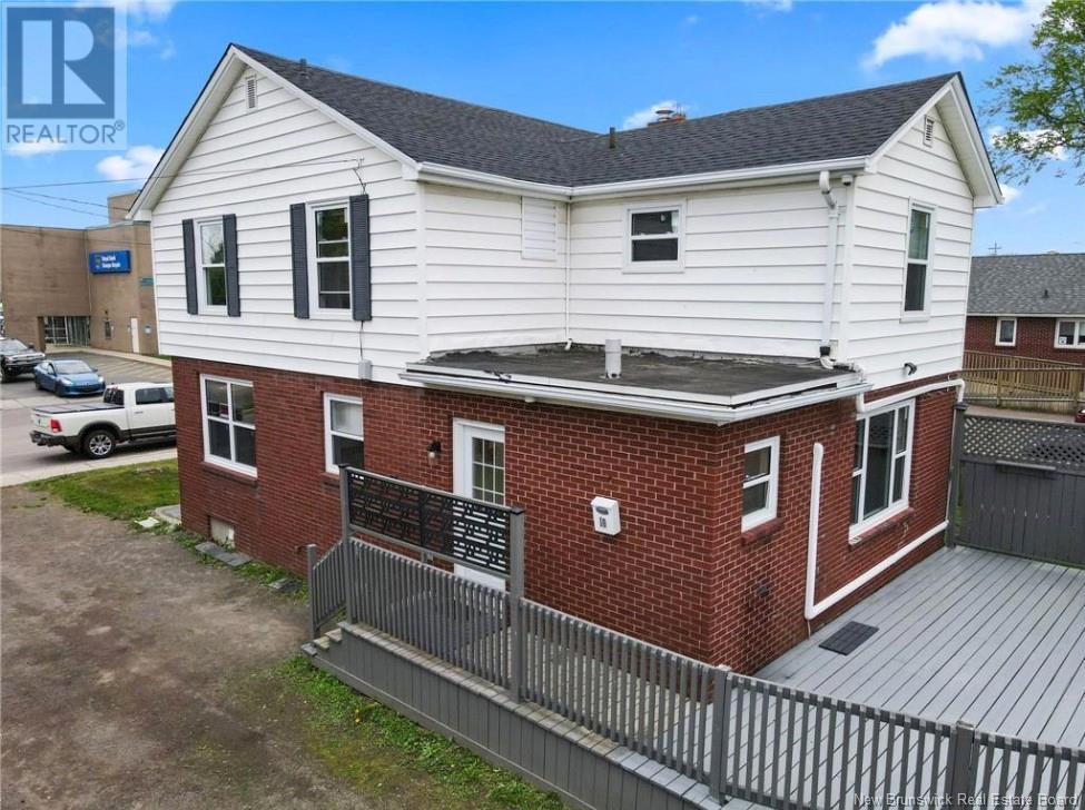 Photo 2 of 10 Macbeath Avenue, Moncton NB
