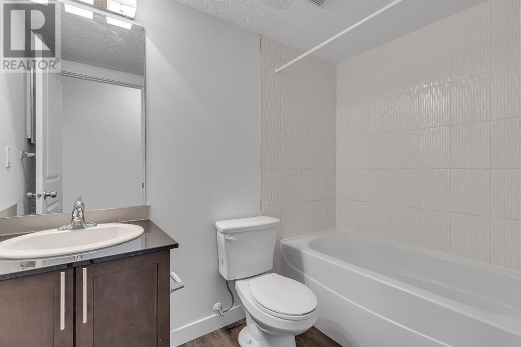 Single Family House for Sale in   Kincora Glen Park NW Kincora Calgary 