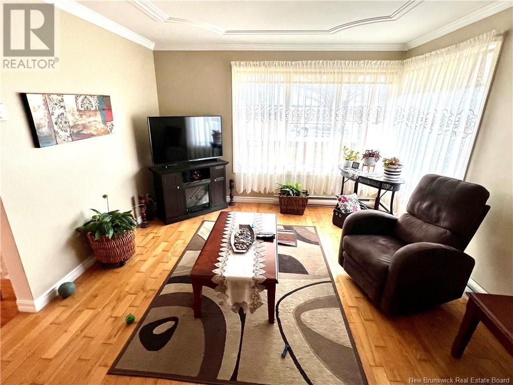 Photo 13 of 81 Rue De Lecole, Lameque NB