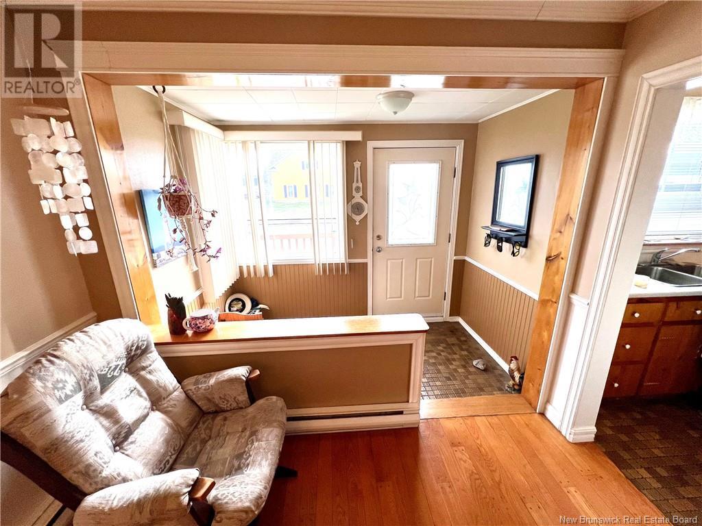 Photo 9 of 81 Rue De Lecole, Lameque NB