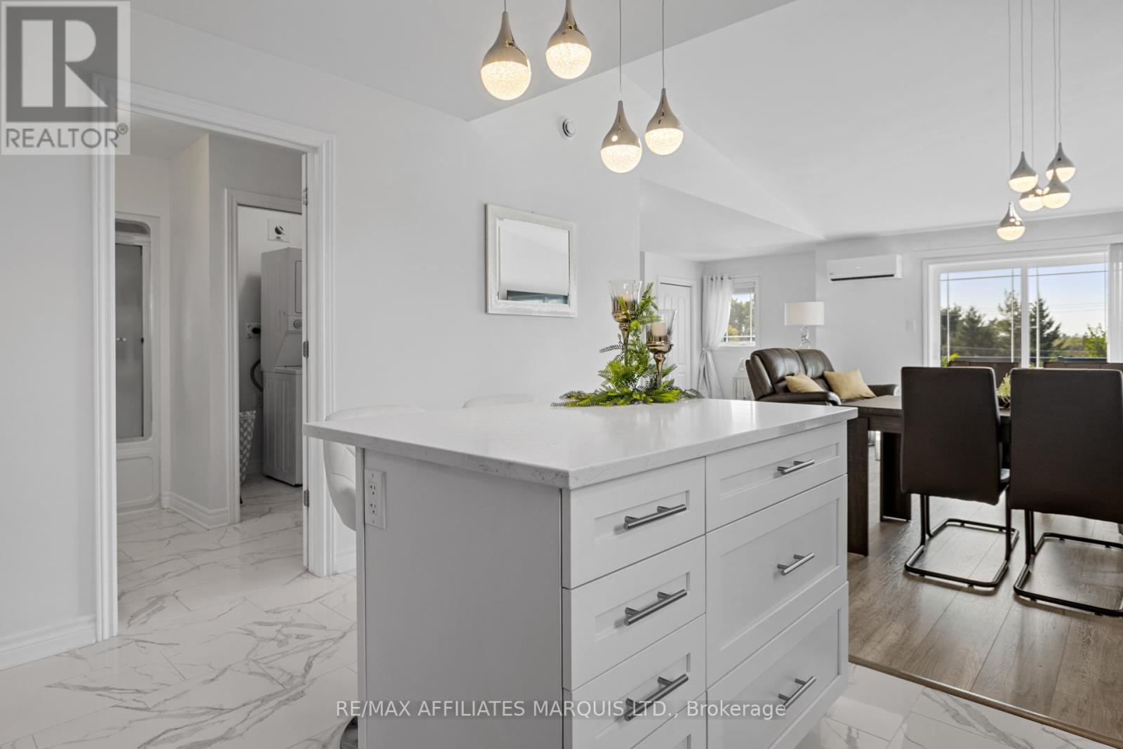Photo 10 of 211 229 Water Street E, Cornwall ON