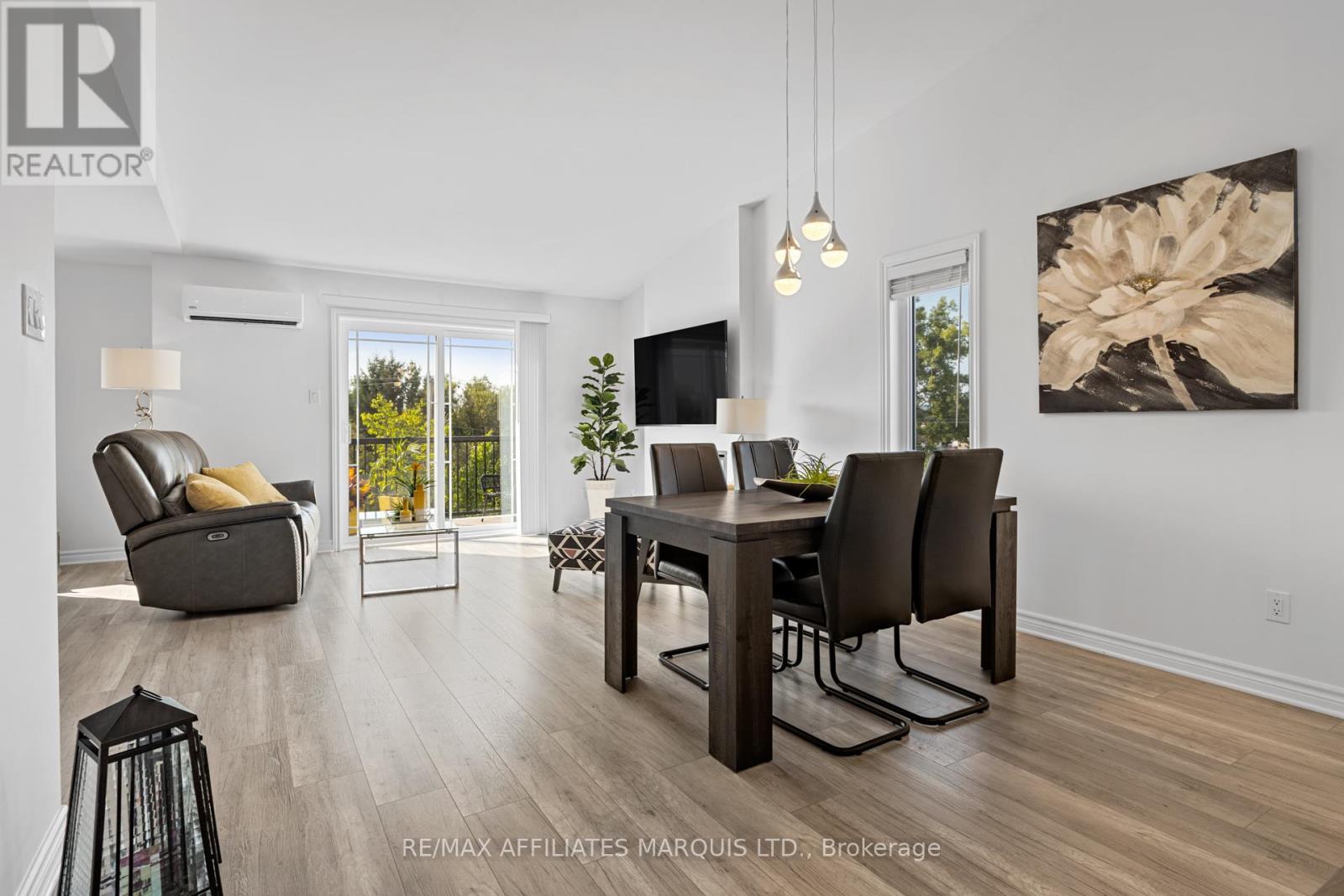 Photo 29 of 211 229 Water Street E, Cornwall ON