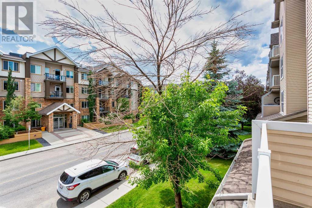 Single Family House for Sale in   Applevillage Court SE Applewood Park Calgary 
