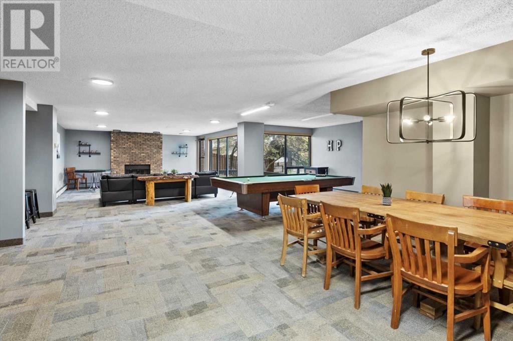 Single Family House High rise for Sale in   Meredith Road NE Crescent Heights Calgary 