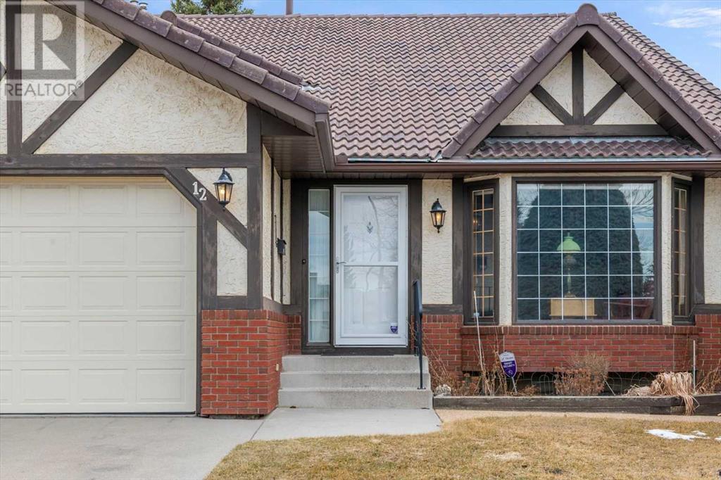 Single Family House 4 Level for Sale in  Strathaven Mews SW Strathcona Park Calgary 
