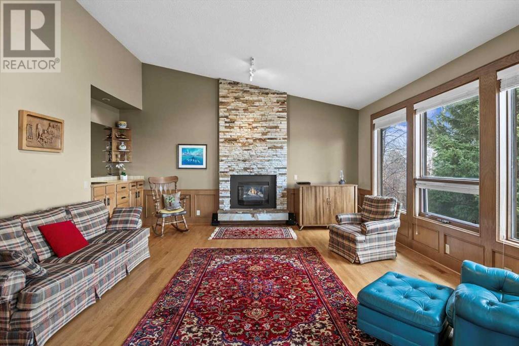 Single Family House 4 Level for Sale in  Strathaven Mews SW Strathcona Park Calgary 