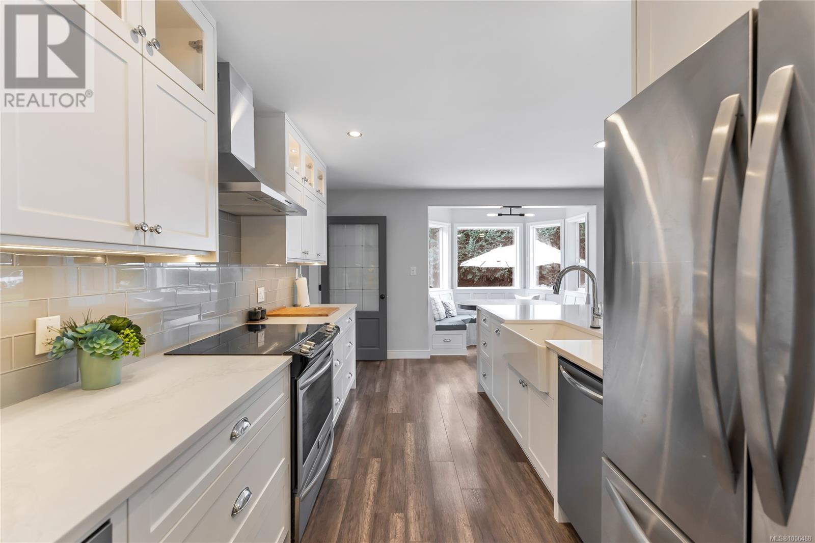 1959 Ingot Dr, Cobble Hill