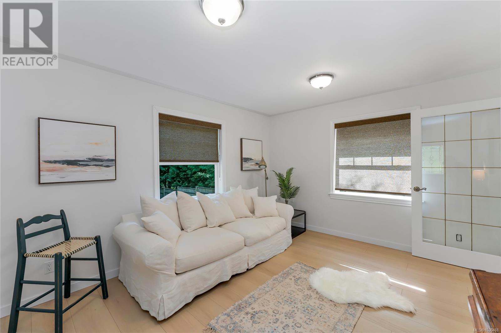 1959 Ingot Dr, Cobble Hill