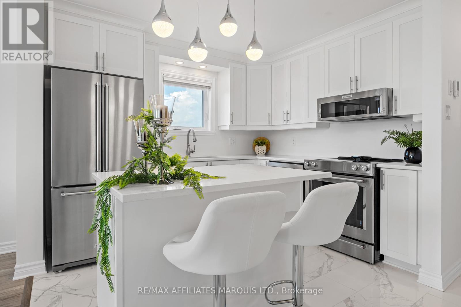 Photo 19 of 205 229 Water Street E, Cornwall ON