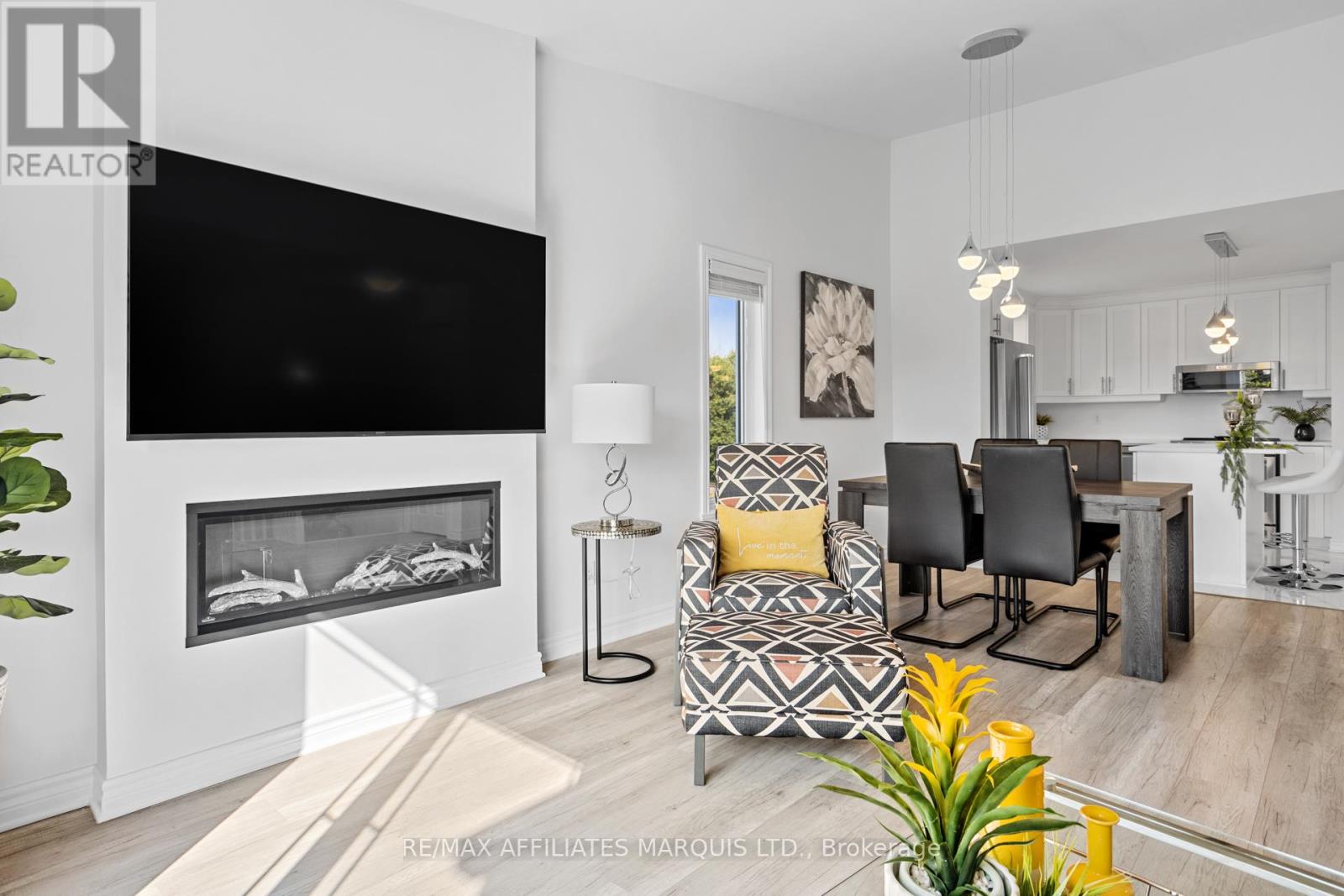 Photo 18 of 205 229 Water Street E, Cornwall ON