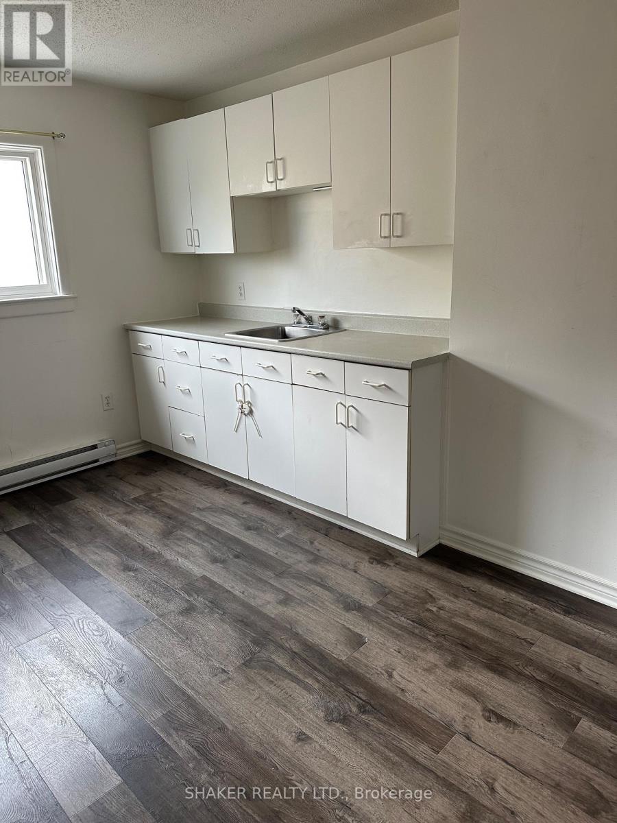 Photo 9 of 2370 Laurier Street, Clarencerockland ON