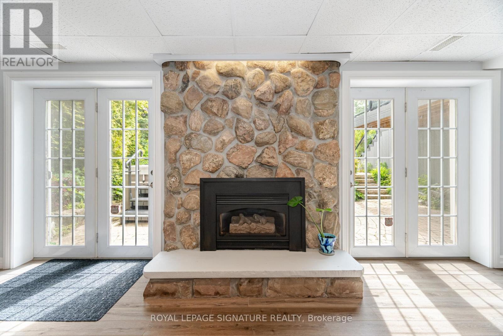 Photo 21 of 15634 Mountainview Road, Caledon ON