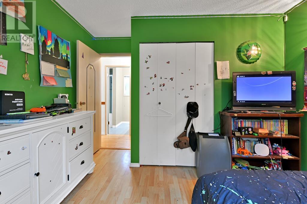 Photo 19 of 2512 Penshurst Court, Coquitlam BC