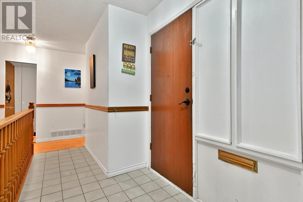 Photo 21 of 2512 Penshurst Court, Coquitlam BC