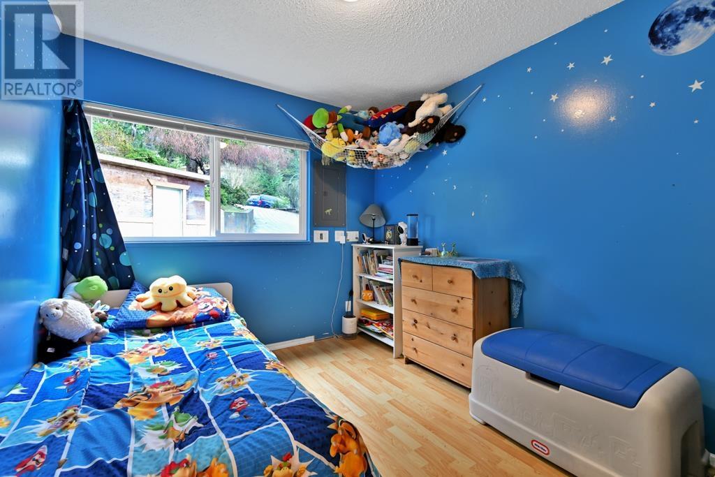 Photo 16 of 2512 Penshurst Court, Coquitlam BC