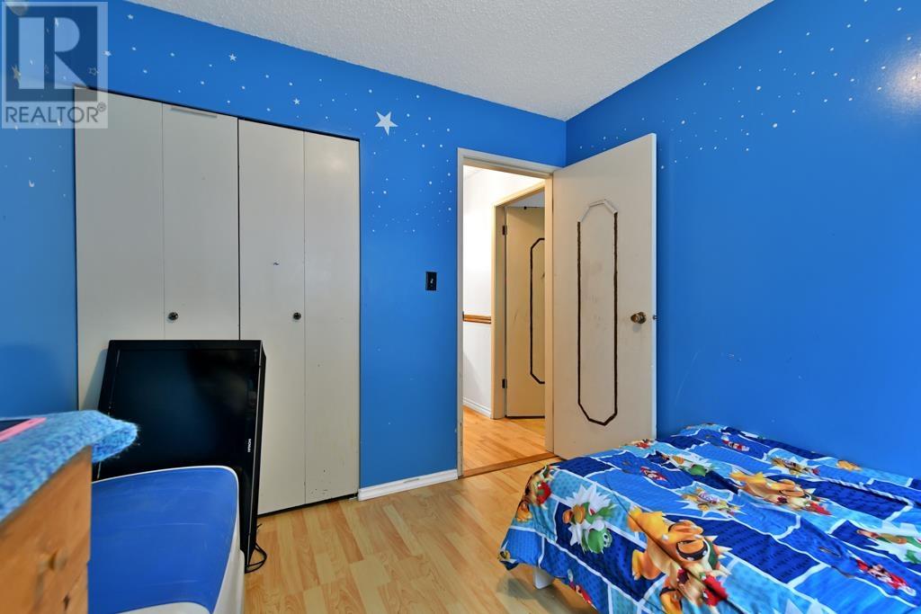 Photo 17 of 2512 Penshurst Court, Coquitlam BC