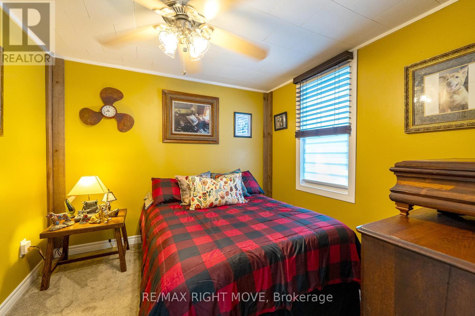 Photo 4 of 161 Quebec Street, Bracebridge ON