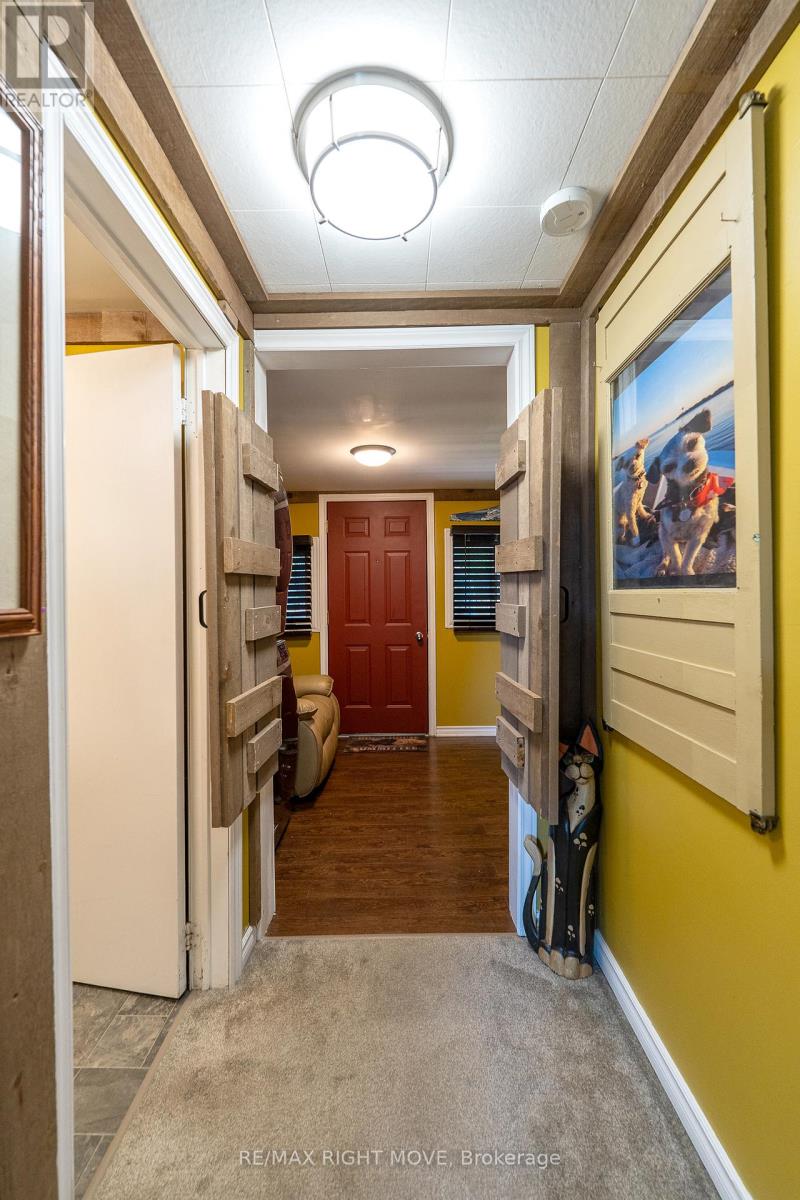 Photo 17 of 161 Quebec Street, Bracebridge ON
