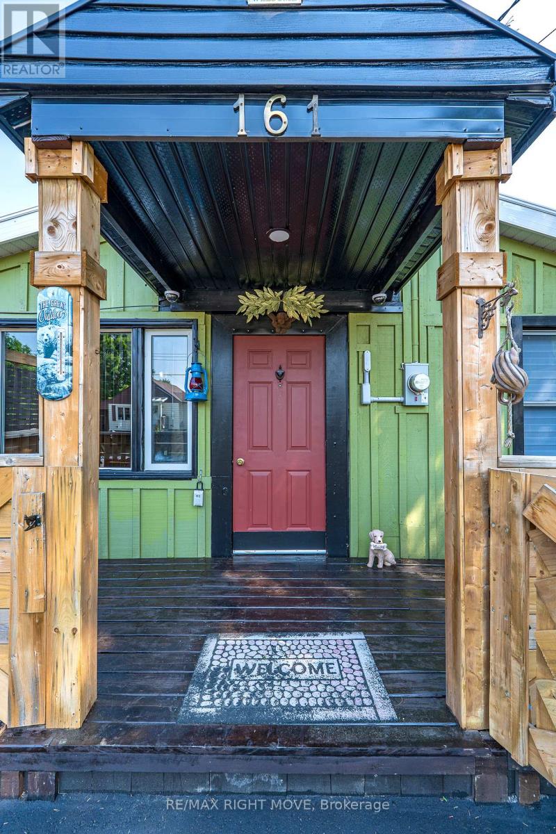 Photo 9 of 161 Quebec Street, Bracebridge ON