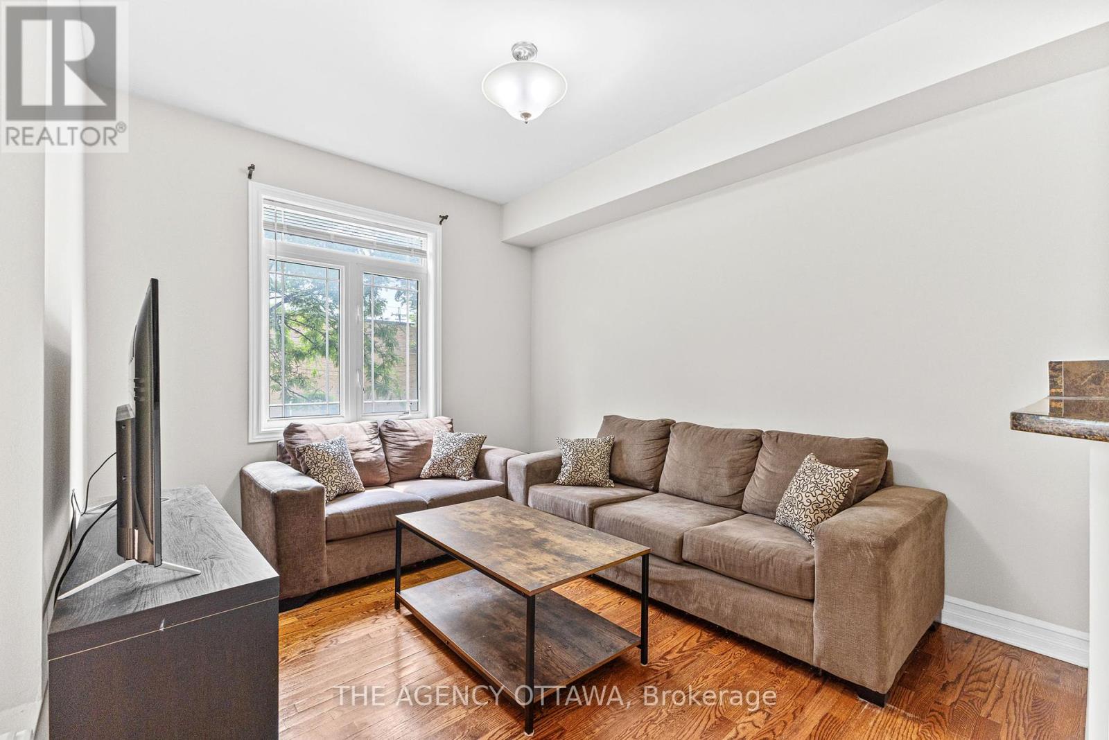 Photo 20 of 203 711 Churchill Avenue N, Ottawa ON