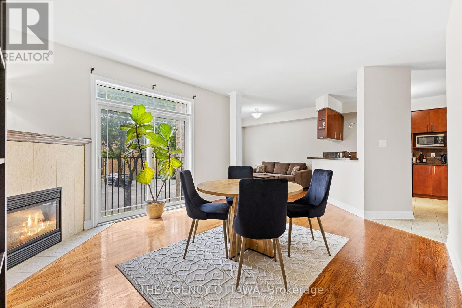 Photo 26 of 203 711 Churchill Avenue N, Ottawa ON