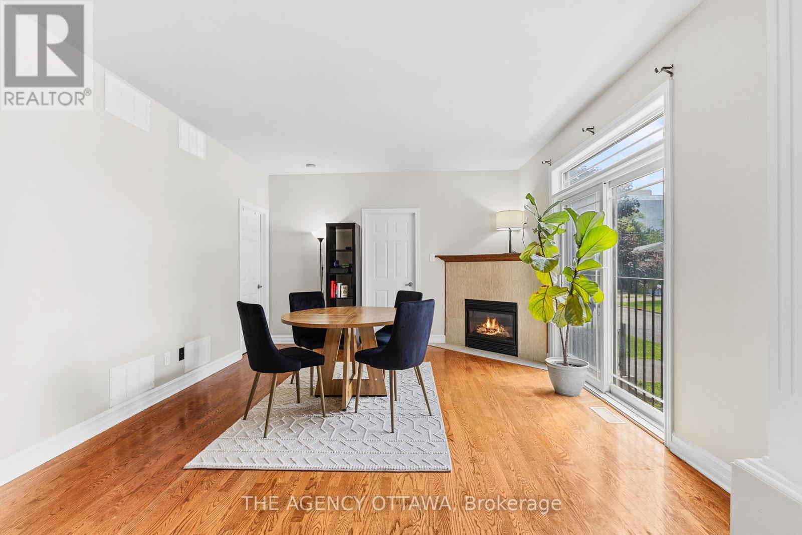 Photo 27 of 203 711 Churchill Avenue N, Ottawa ON
