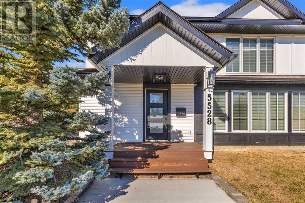 Single Family House for Sale in  Dalhart Hill NW Dalhousie Calgary 