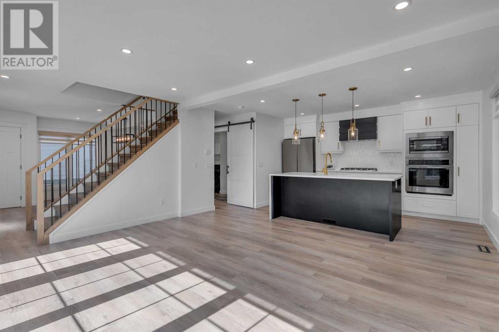 5528 Dalhart Hill NW, Calgary, Alberta