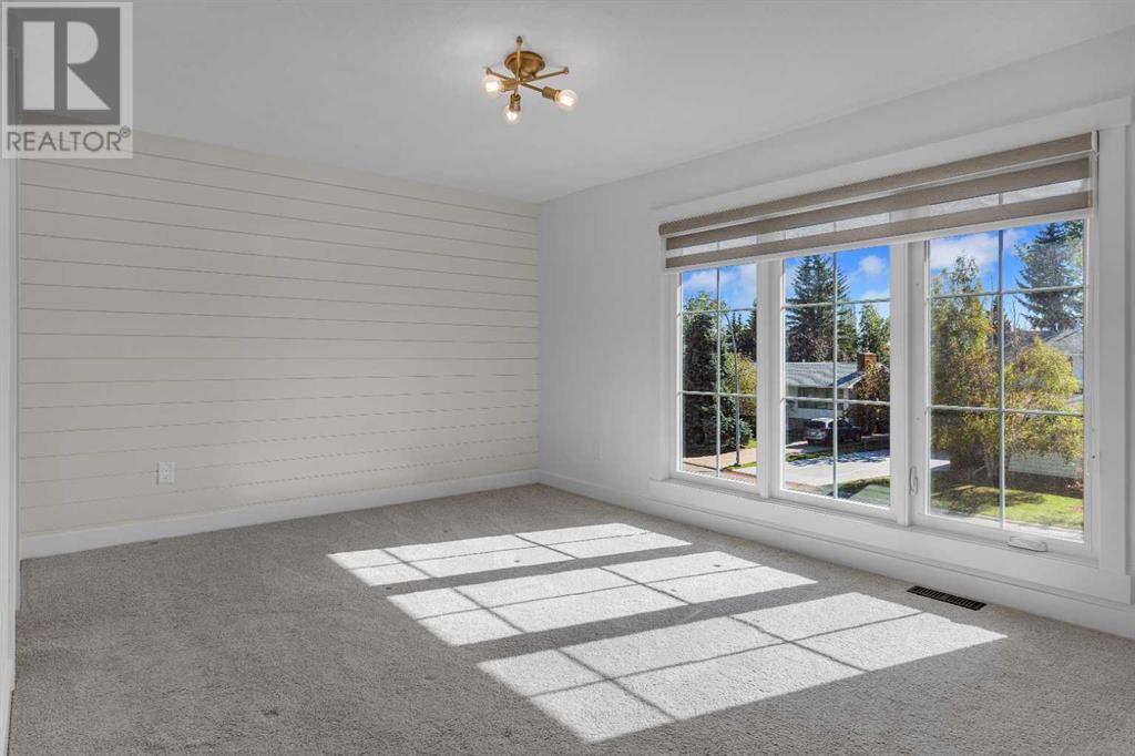 Single Family House for Sale in  Dalhart Hill NW Dalhousie Calgary 