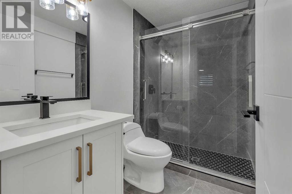 Single Family House for Sale in  Dalhart Hill NW Dalhousie Calgary 