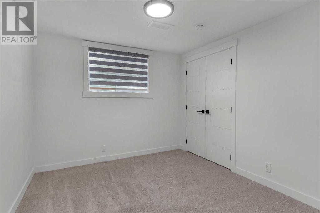 Single Family House for Sale in  Dalhart Hill NW Dalhousie Calgary 