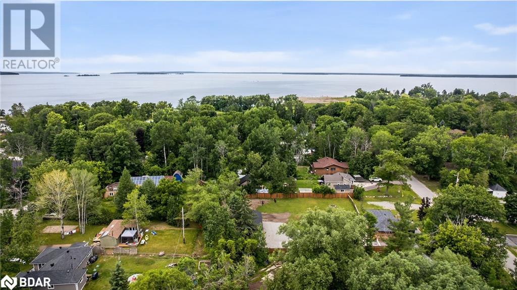 Photo 23 of 178 Woodlands Avenue, Port Mcnicoll ON