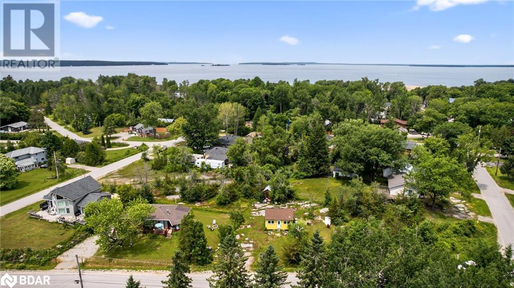 Photo 10 of 178 Woodlands Avenue, Port Mcnicoll ON