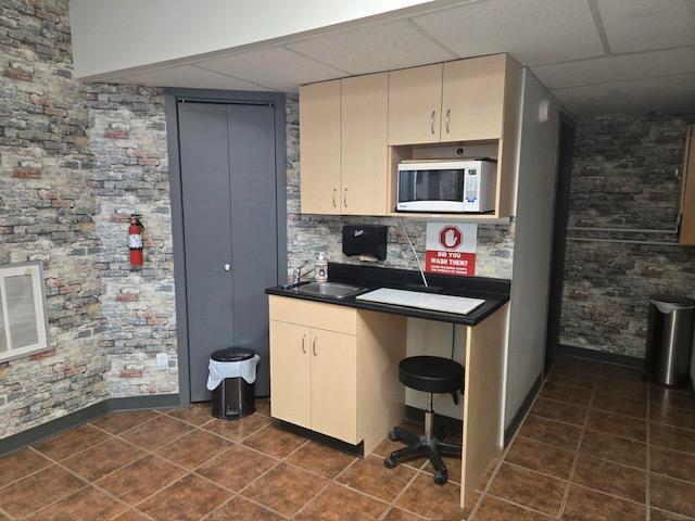 Photo 2 of B 42 Speers Road, Winnipeg MB