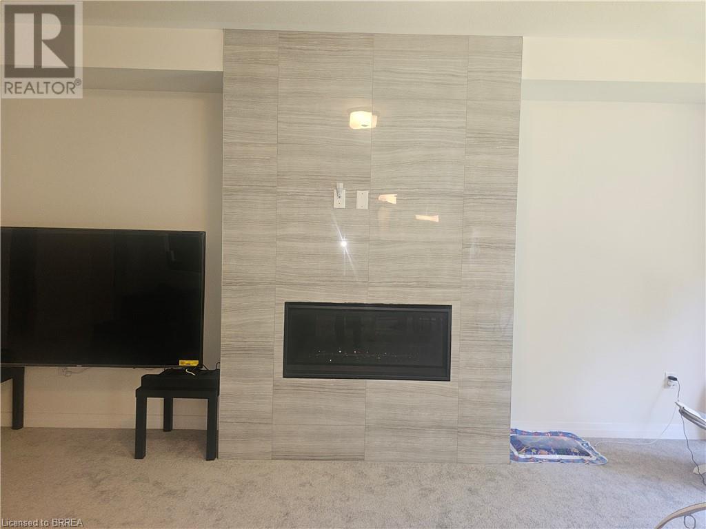 Photo 5 of 43 Stauffer Road, Brantford ON