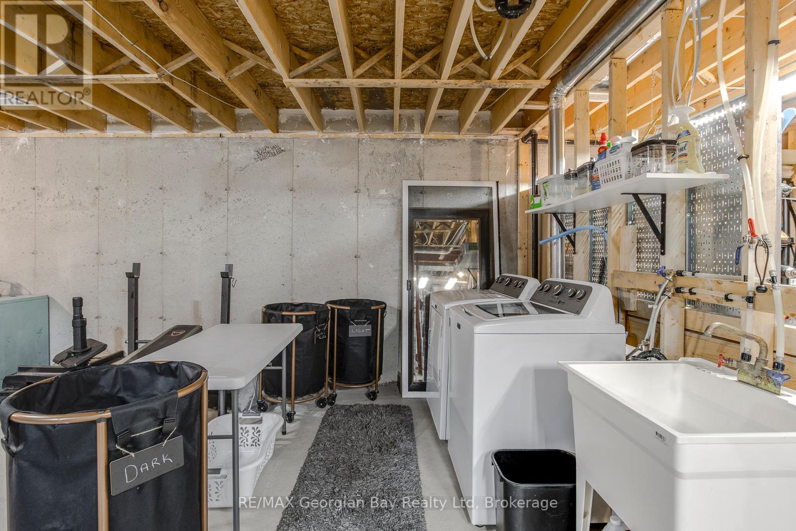Photo 14 of 616 Bayport Boulevard, Midland ON
