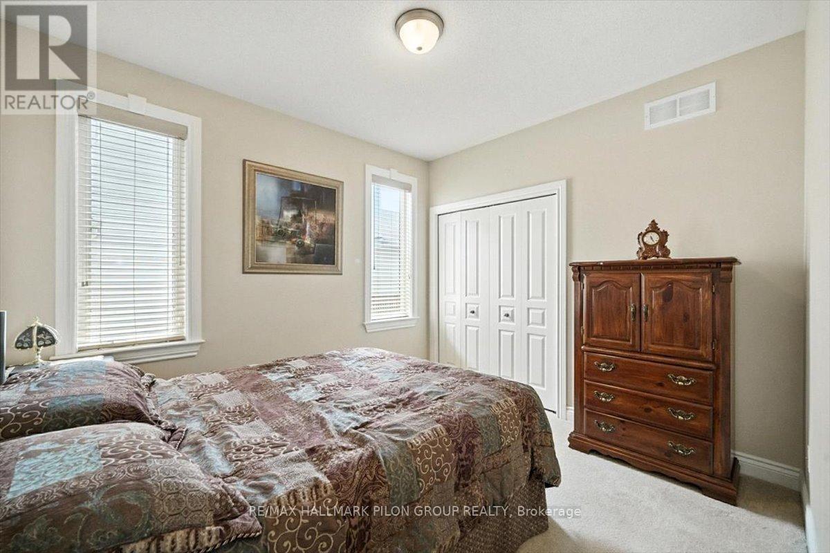 Photo 3 of 128 Topaze Crescent, Clarencerockland ON