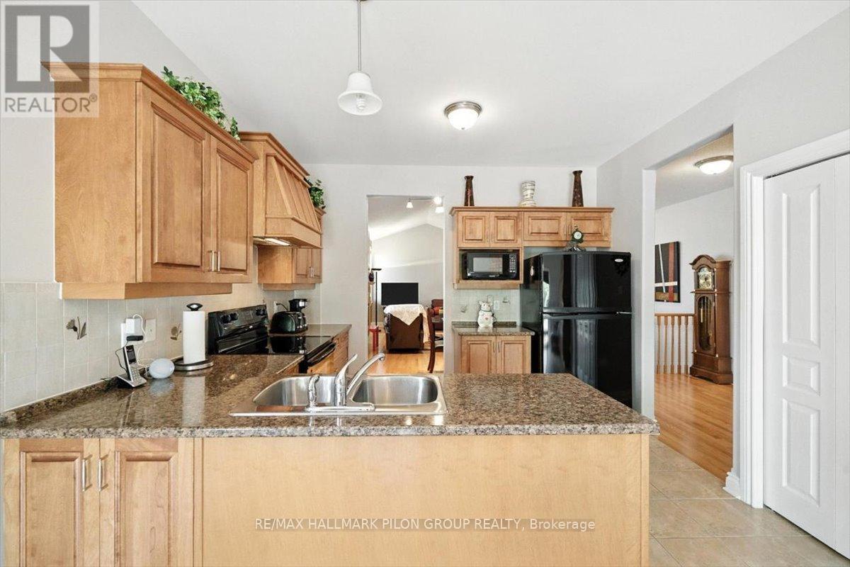 Photo 1 of 128 Topaze Crescent, Clarencerockland ON