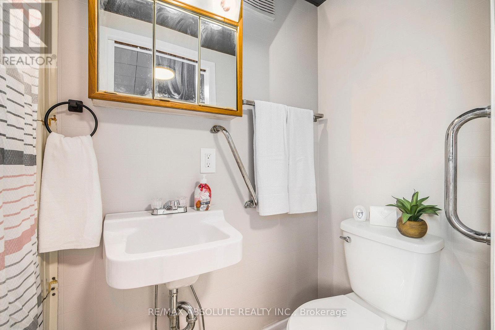 Photo 22 of 10 Neilson Street, Mcnab Braeside ON