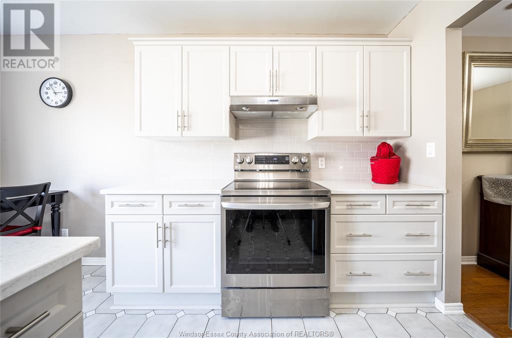 Photo 12 of 2935 Mckay Unit 2, Windsor ON