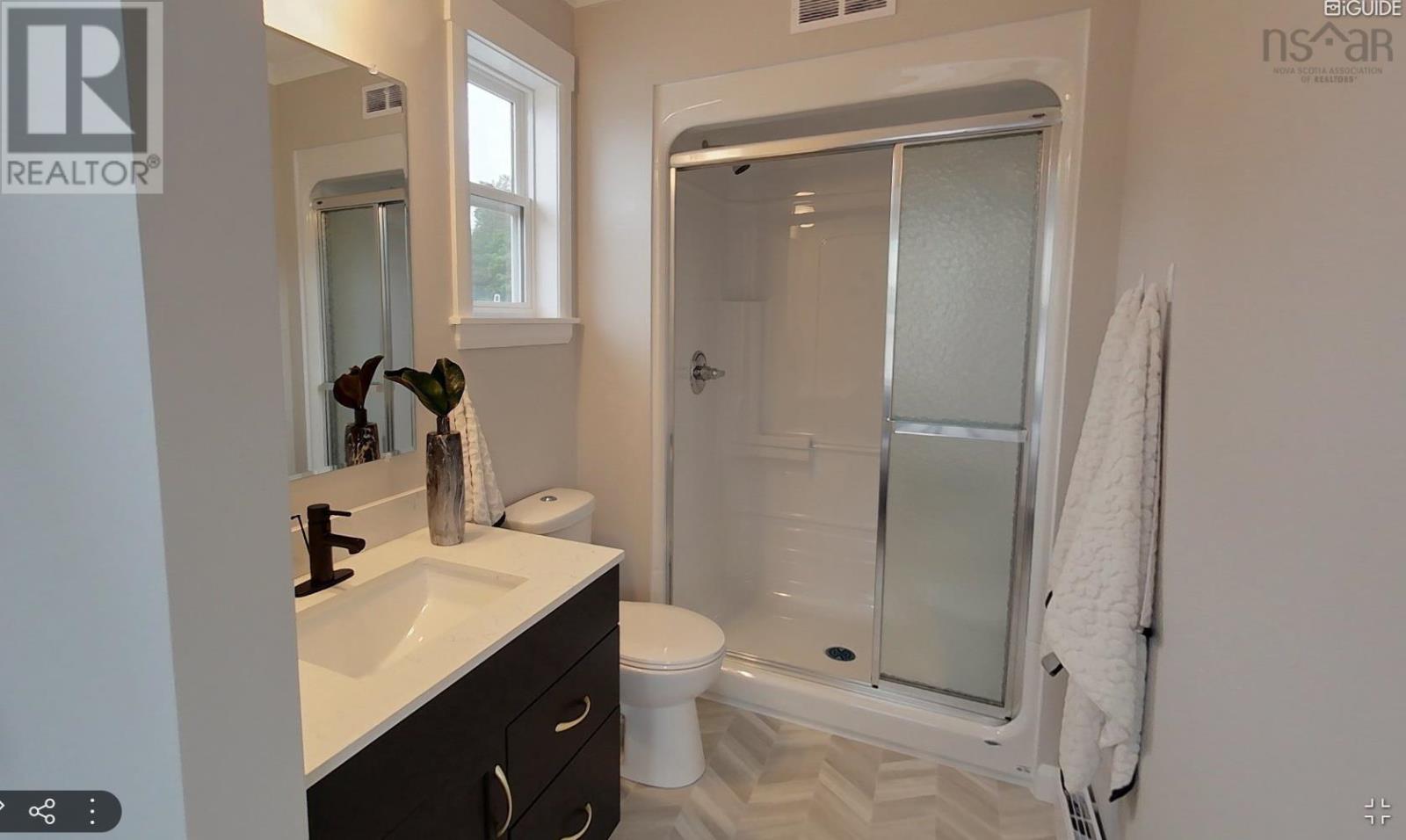 Property 2 of 28 of lot 5 Wine Harbour Village Road